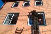 Монтаж решеток в Волжском
